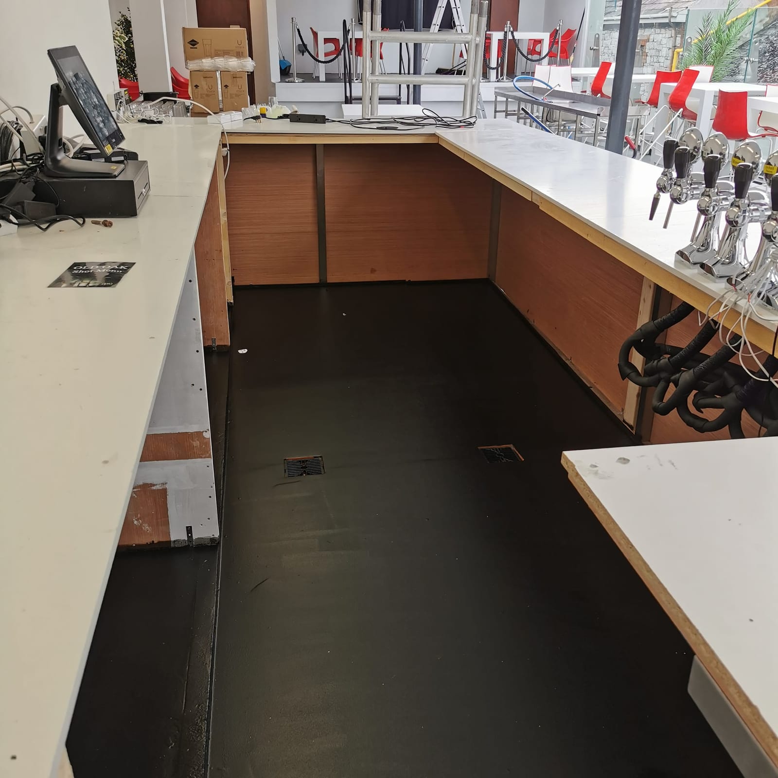 Bar floor