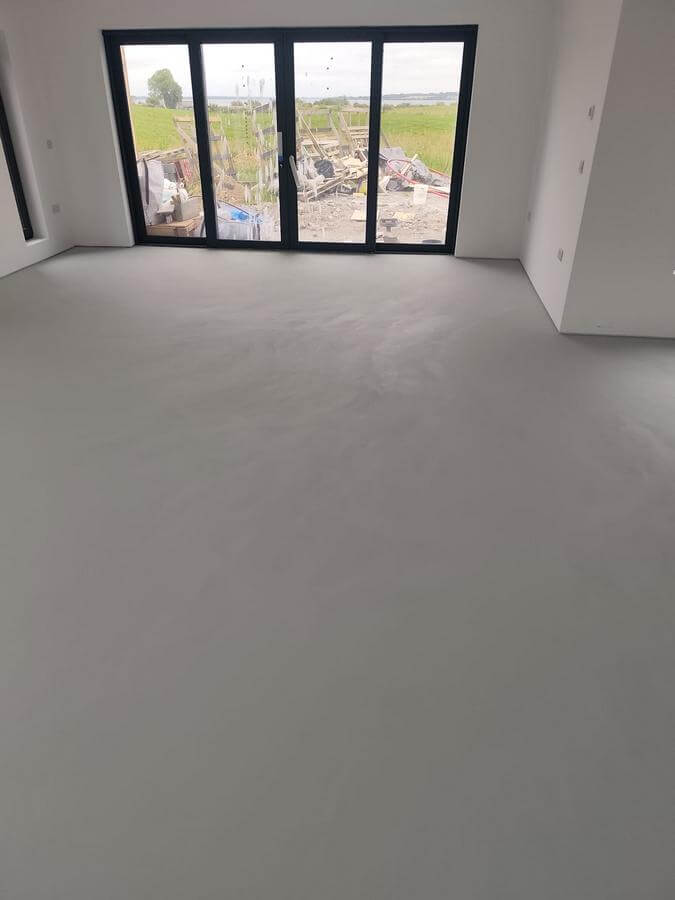 Open-plan floor